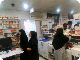 بازدید سرزده معاون غذا و دارو از داروخانه های شبانه روزی سطح منطقه سیستان و داروخانه اورژانس بیمارستان امام خمینی ( ره )